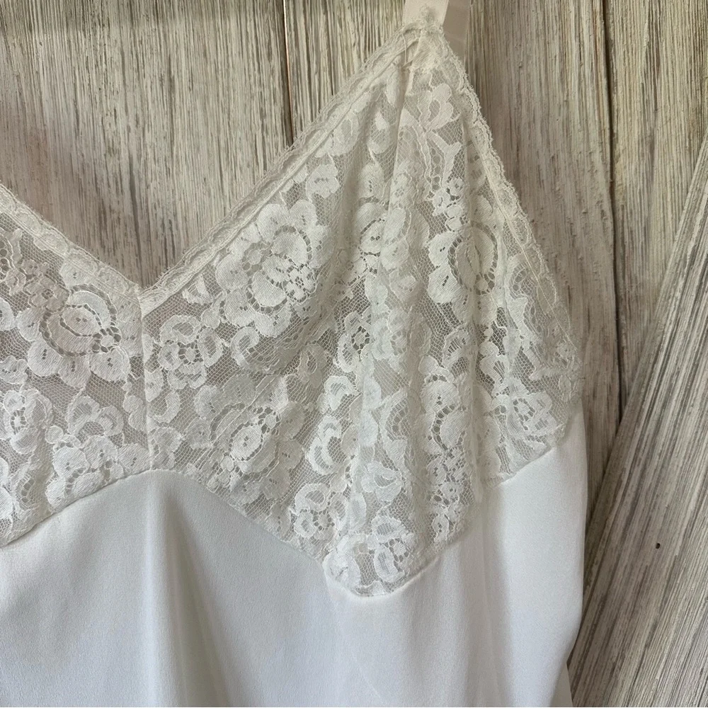 VINTAGE 70s Lace Trim Nightie - Picture 12 of 13